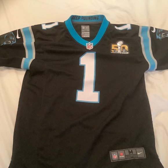 Cam Newton - Picture 1 of 7